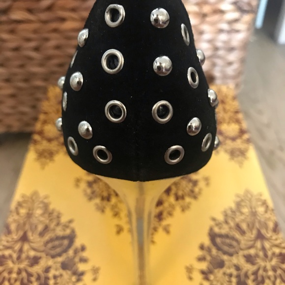 Black Platform - Picture 4 of 4